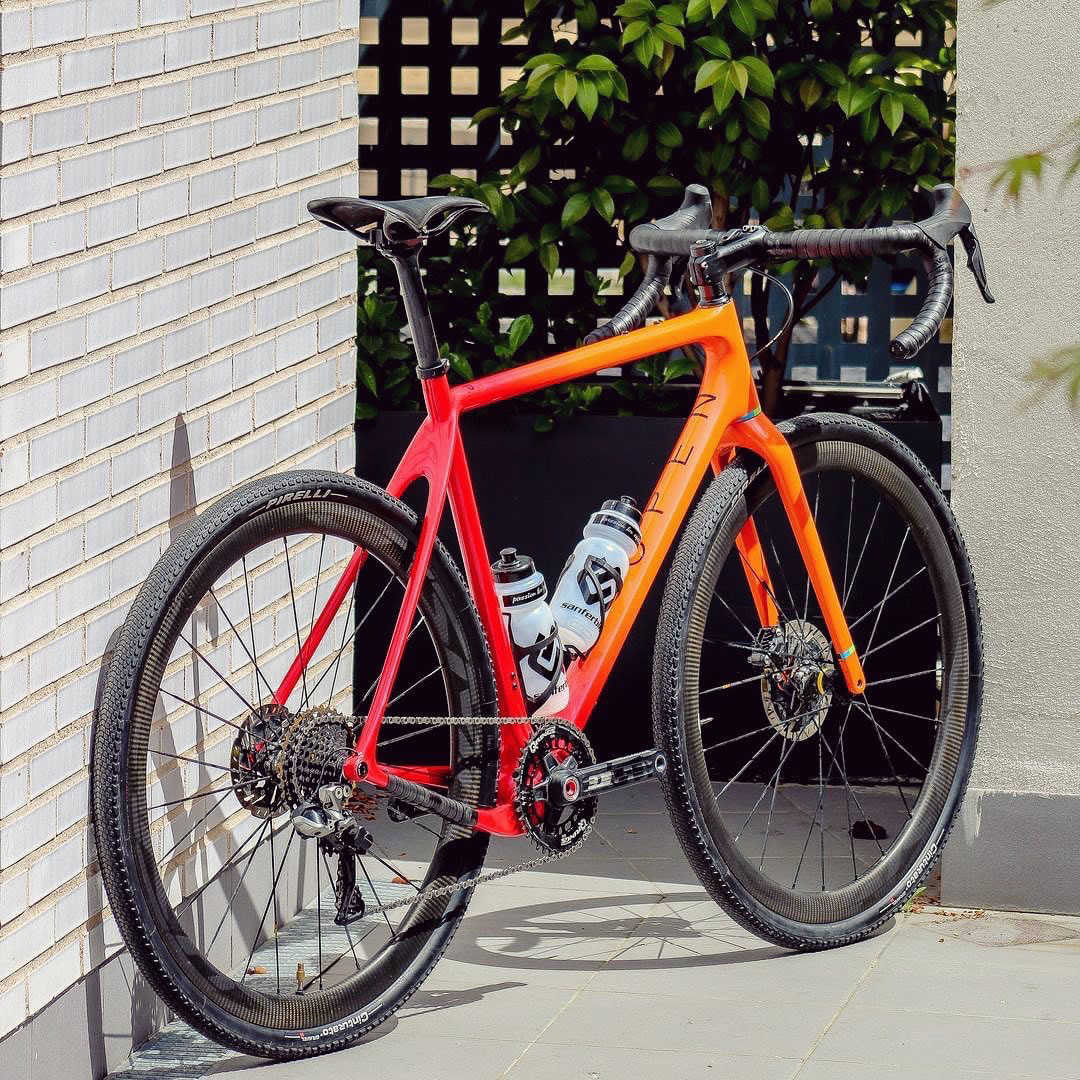 Open Cycle RTP naranja pintada en Uves Bikes