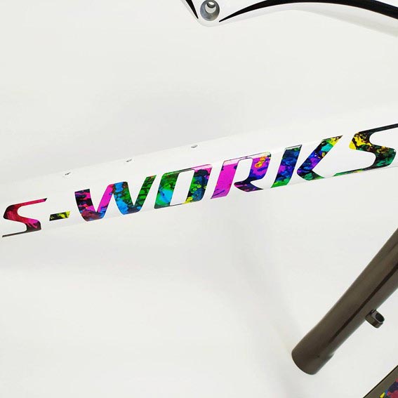 Gráficos personalizados en pintura de bicicletas