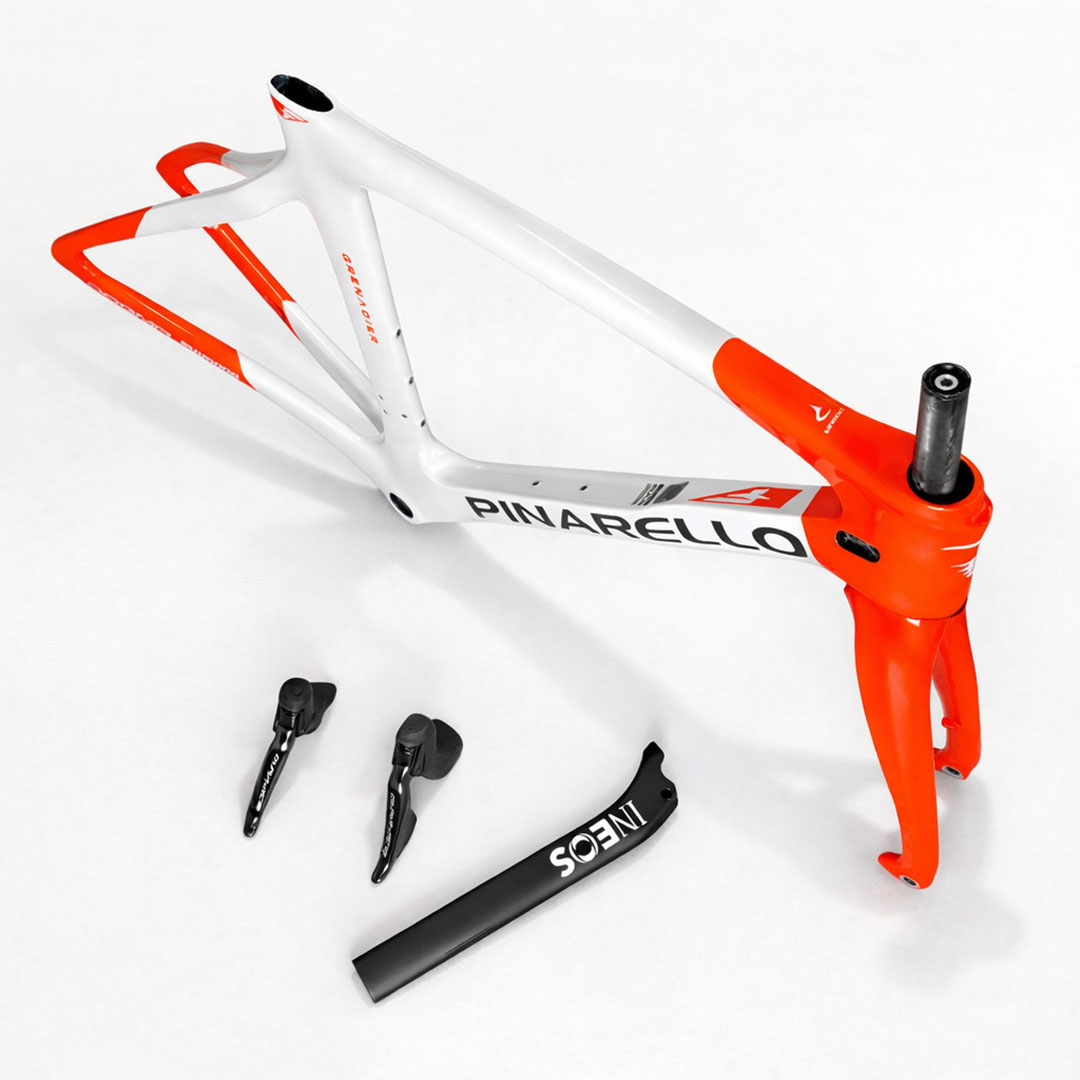 Decoración bici Ineos