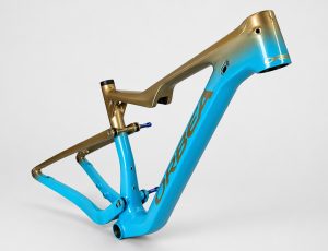 Pintar bicicleta Orbea Oiz Azul y Oro 1