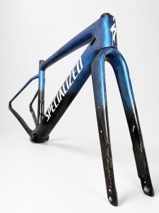 Pintura Specialized Diverge Candy y carbono visto 4