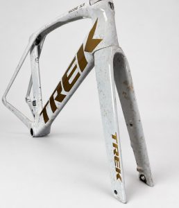 Pintura Trek Madone Perla y Oro 6